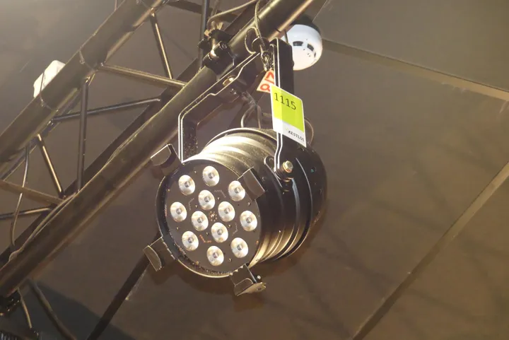 LED Strahler Hinweis: ohne Traverse